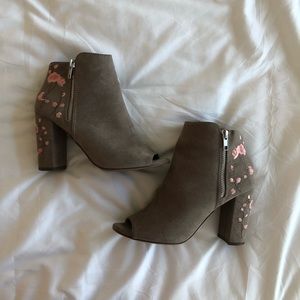 Flower embroidered open toed suede booties